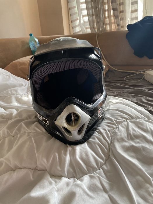 Кросова каска-размер(м)