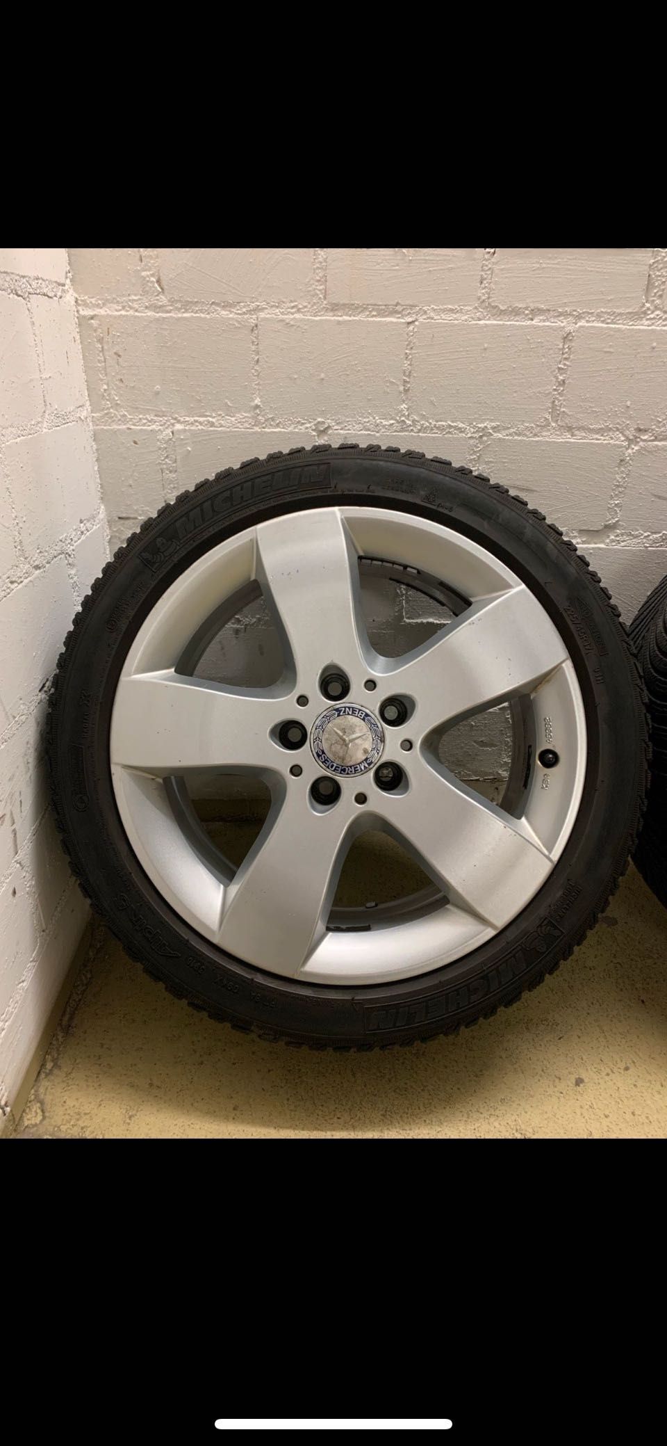 17 Цола MERCEDES Rondell Джанти -Зимни 225 45 R 17 MICHELIN ALPIN Гуми