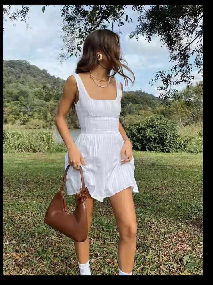платье белое