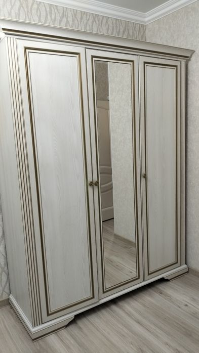 шиффанер сатылады жаңа күйде сақталған