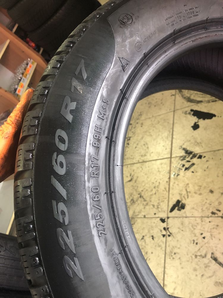 225 60 17 Pirelli M+S