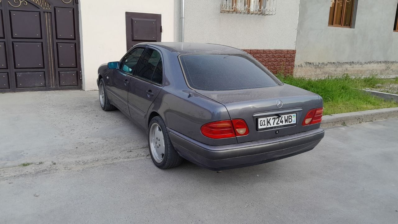 Srochna Mercedes Benz