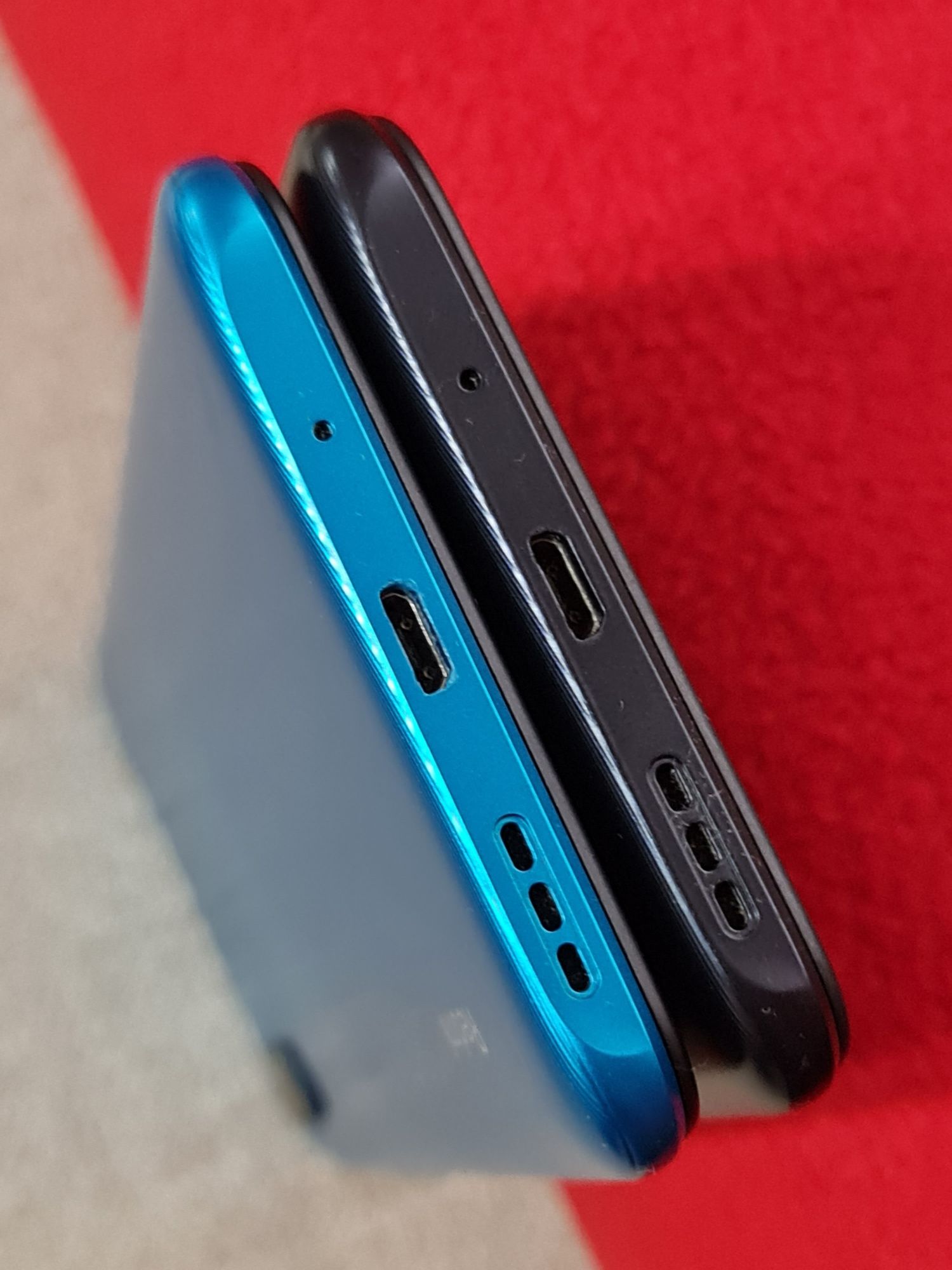 Xiaomi Redmi 9A 32Gb, Negru și Albastru, Impecabile, Libere de retea!!