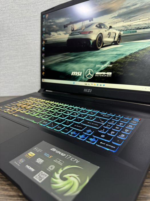 Мощный MSI Bravo-17 Ryzen-9 (Core i9 14-Го Поколения) RTX4060 8-Гб!