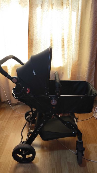 Vând Cărucior 2 in 1