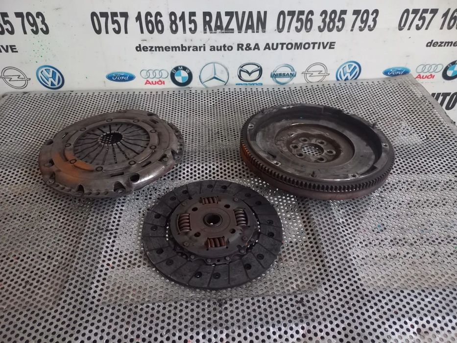 Kit Ambreiaj Volanta Masa Simpla Vw Seat Skoda 1.4 Tsi Motor CAX Cutie 6+1 LHY Golf Jetta Tiguan Oc