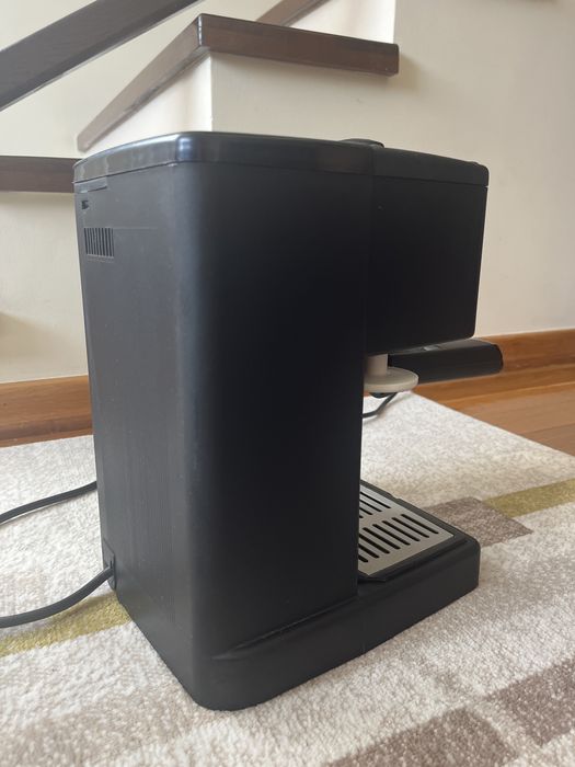 Expressor DeLonghi Treviso-Italia, 15 bar