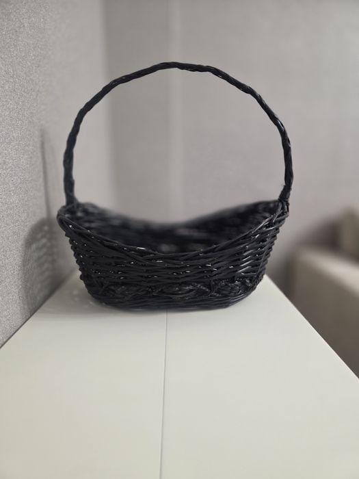Корзина плетеная
