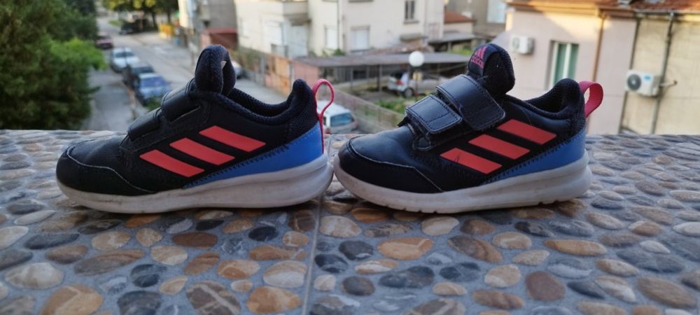 Маратонки Adidas 25 номер