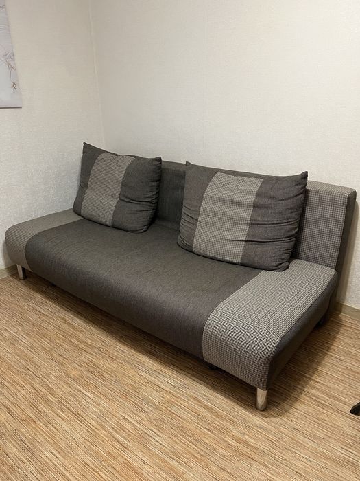 Продам диван б/у
