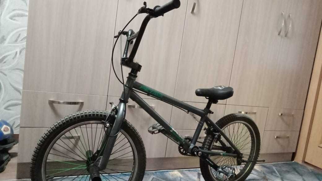 Велосипед BMX почти новый
