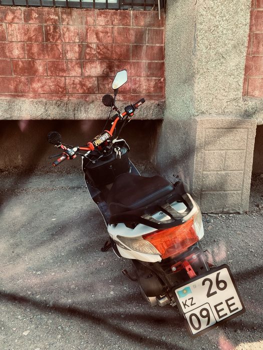 Продам Мопед м8 про