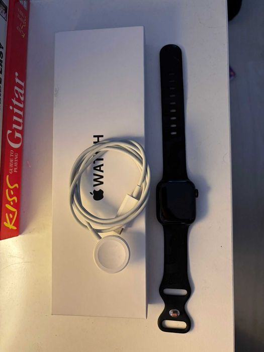 Apple Watch SE2 2023, 40 mm - FARA CUREA ORIGINALA (dedusa), S/M