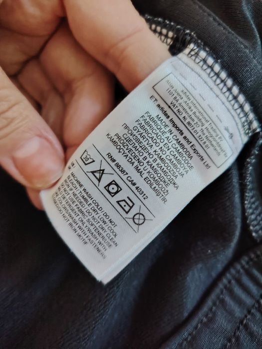 Trening Adidas copii, nu Nike