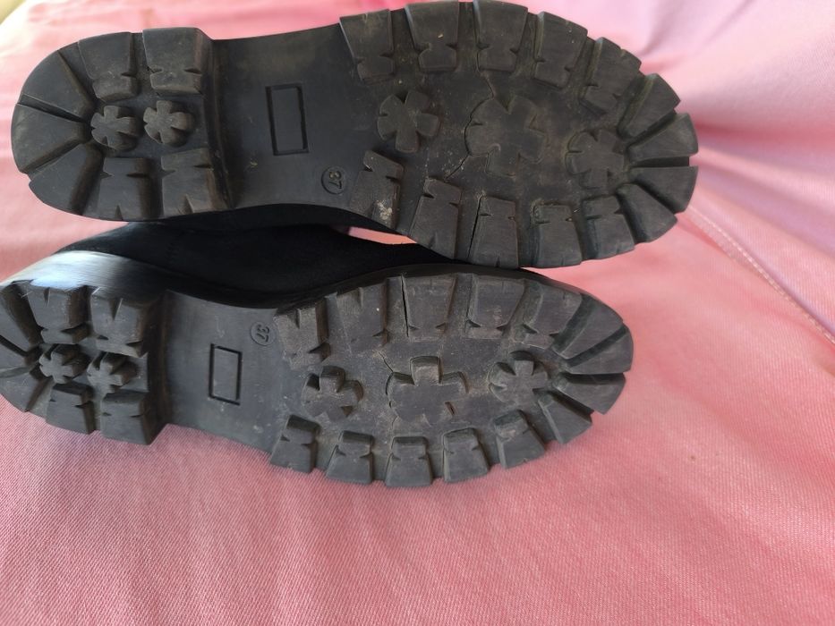 Ghete piele Musette