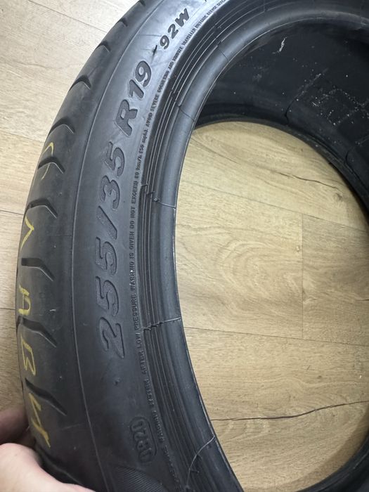 Лятна Гума 255/35/19 Pirelli P Zero