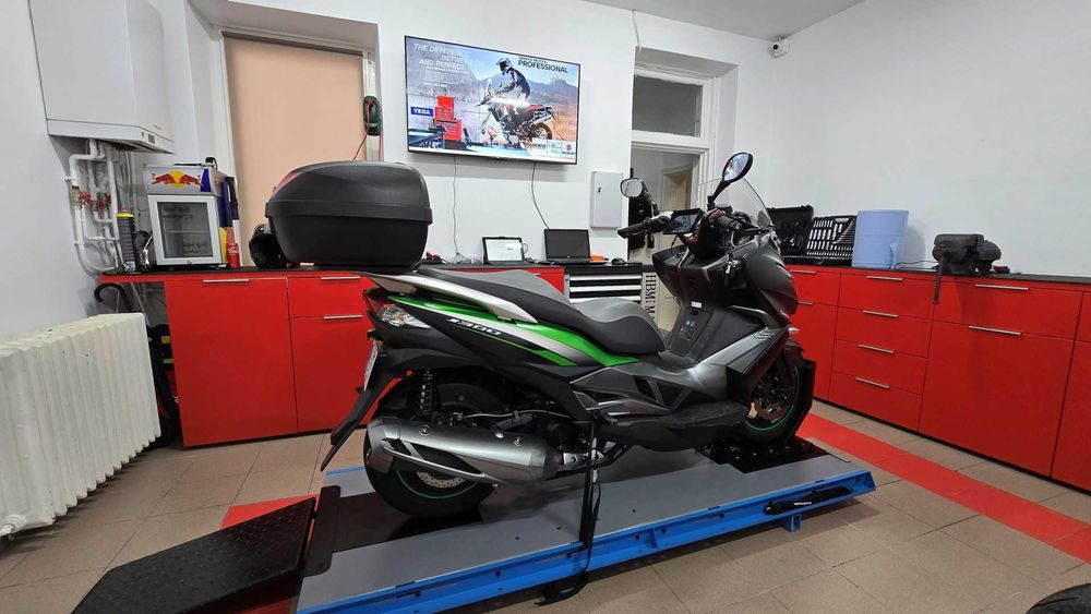 Kawasaki J300 ABS - 2016