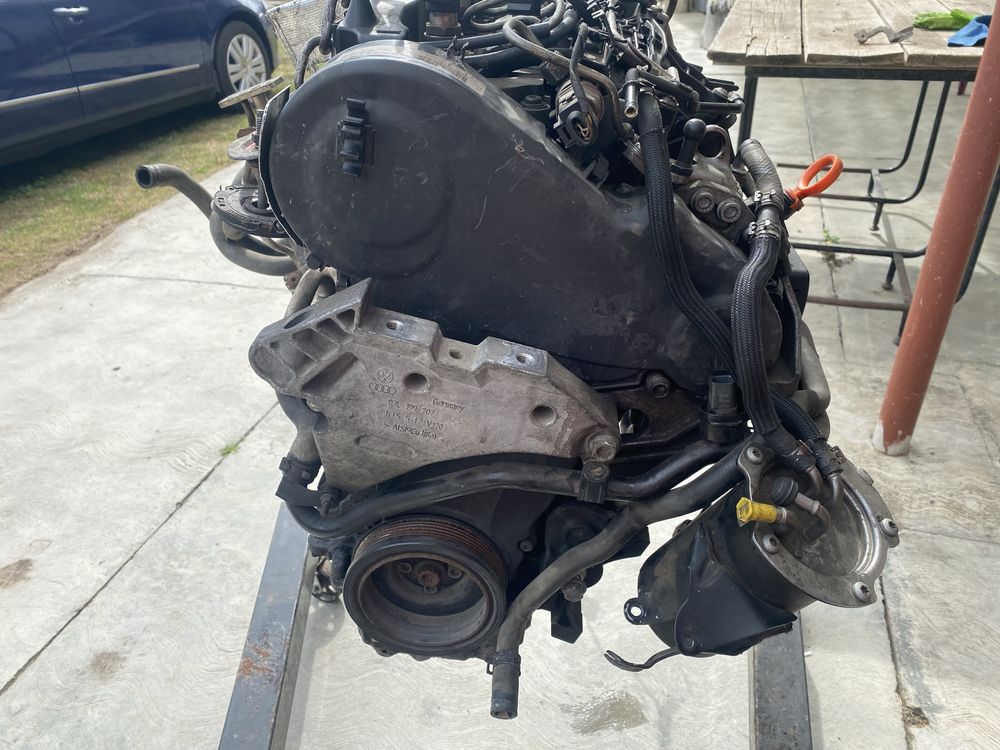 Motor golf 6 Jetta 1.6 TDI 90 CP injectoare incluse