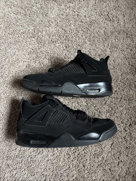 Jordan 4 Black Cat