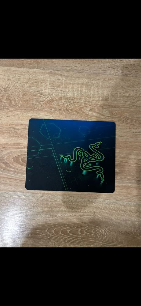 Razer Basilisk V3 + подарък mouse pad razer