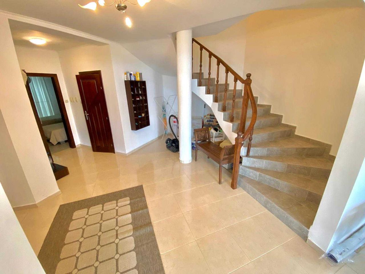 Продава се Многостаен апартамент в к.к. Слънчев бряг - 262 кв.м за 1138 €/кв.м - Снимка #7