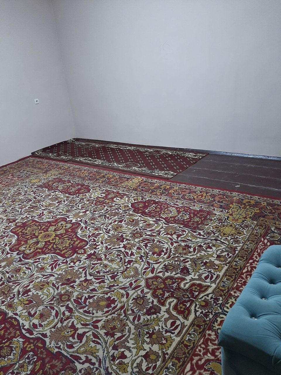 Samarqand Darvoza maxallasida joylawgan 3.7 sotx hovli sotiladi