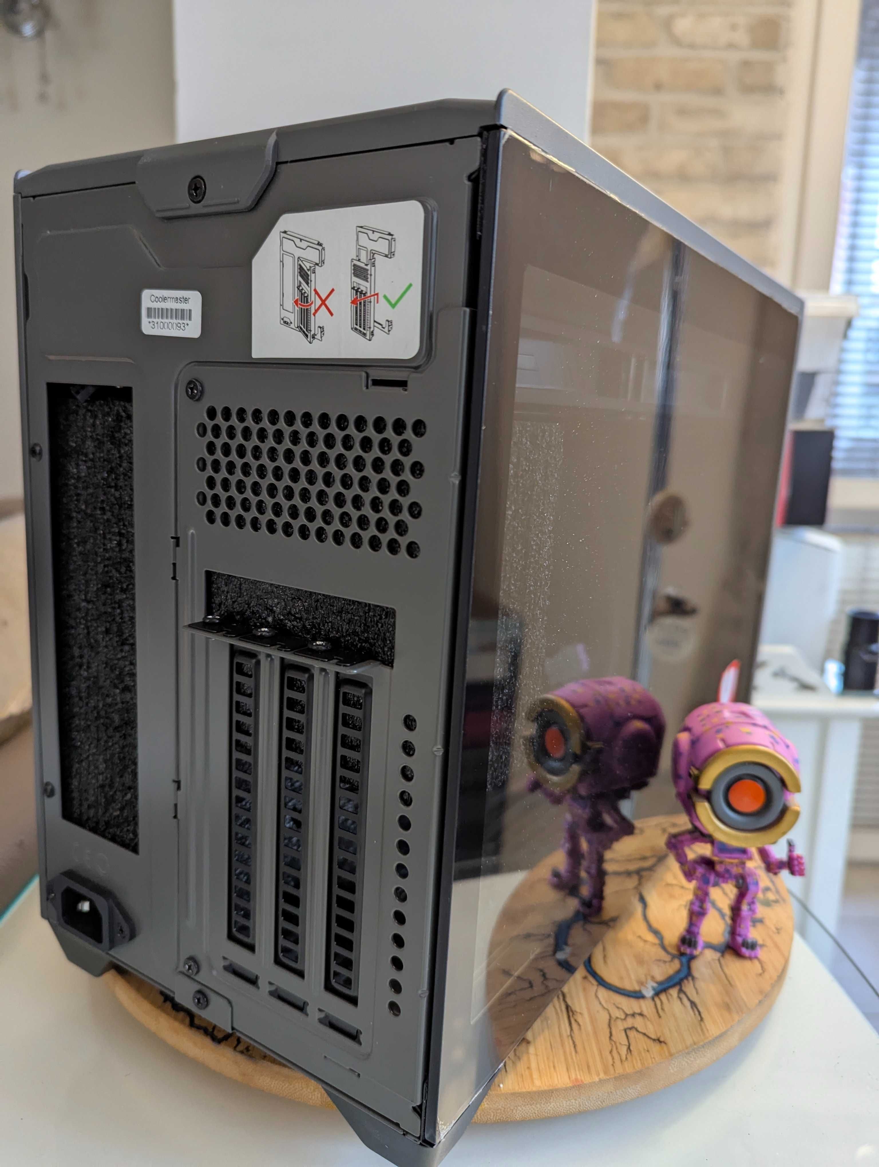 Cooler Master NR200P MAX Mini ITX кутия, AIO и PSU  (ново, с гаранция)