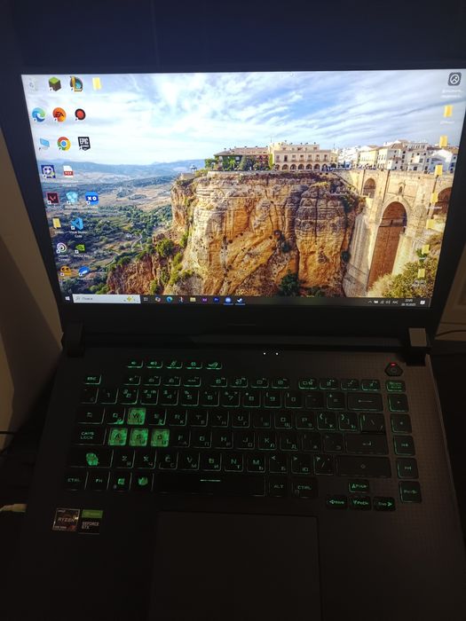 Ноутбук игровой asus rog strix g513-IH-HN004