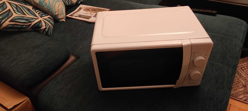 Микровълнова фурна Homa