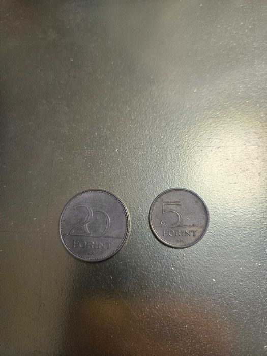 Български и чуждестранни стари монети