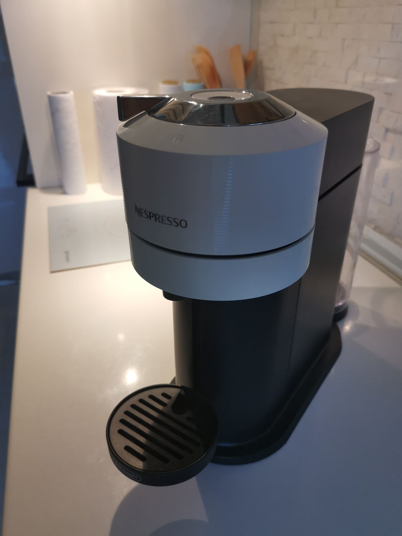 Кафемашина Nespresso с капсули