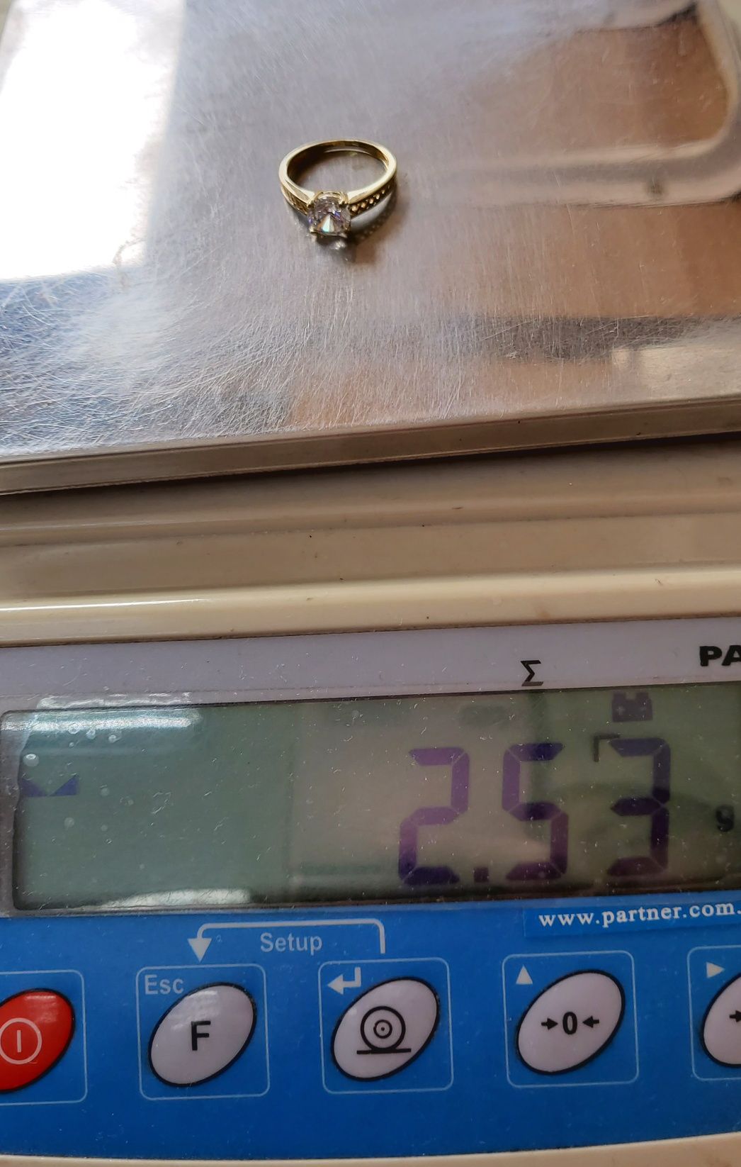 Inel din aur 14K cu zirconiu – mărimea 54, gramaj 2,53 gr
