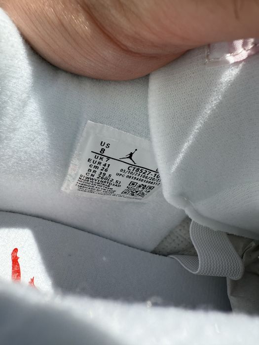 Jordan 4 Oreo, marimea 38, 39, 40, 41, 42, 43, 44, citeste descrierea
