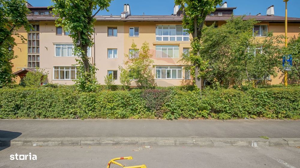 2 camere luminoase cu parcare si pivniță 52mp