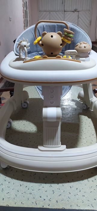 Ходунок для малышей