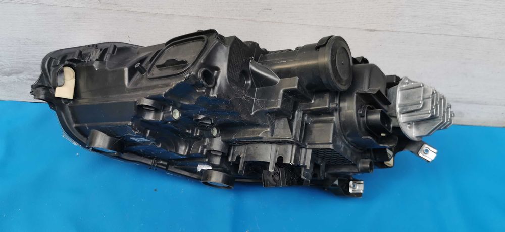 Фар за VW Polo IQ Light / ВФ Поло 2022