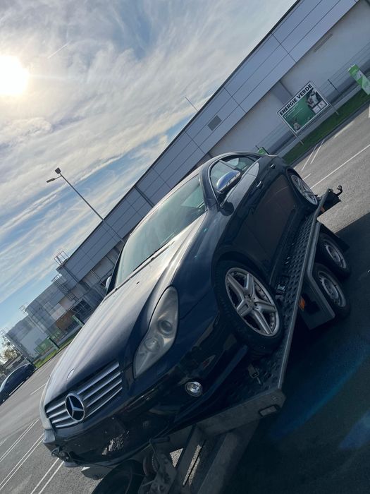 Dezmembrez Mercedes Benz CLS500 Pachet AMG