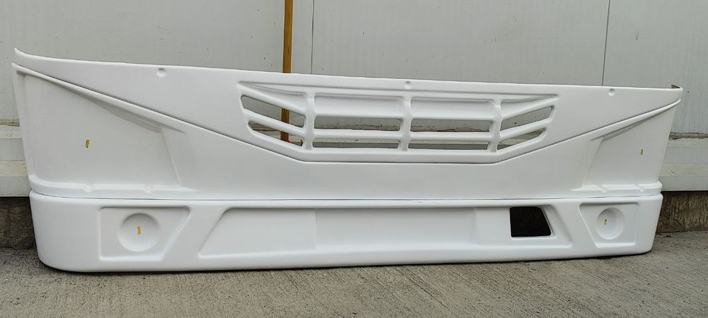 Isuzu bamfer yangi va eski turdagi avtobuslar uchun