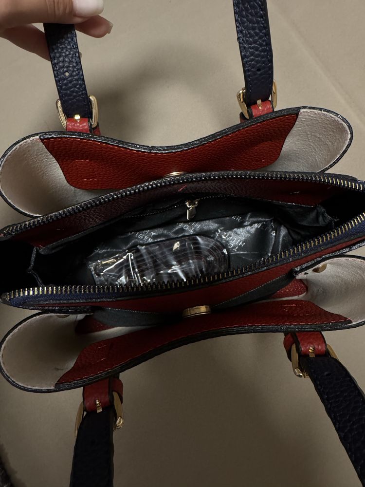 Чанта Tommy Hilfiger