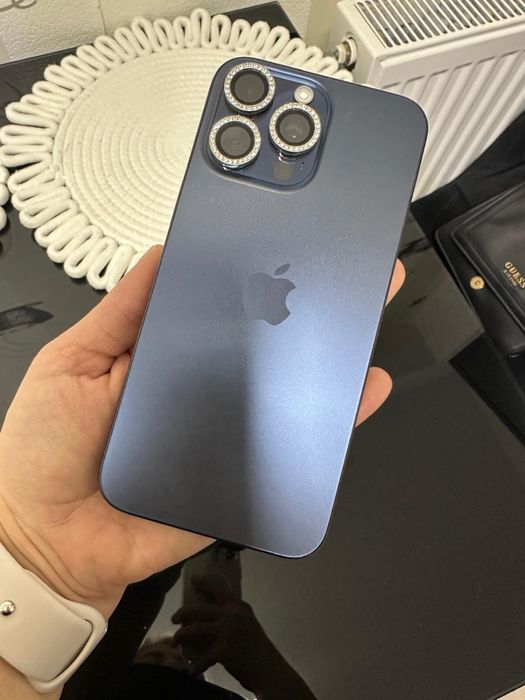 Vand iphone 15 pro max 256 gb