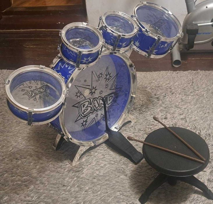 Set tobe pentru copii, 5 tobe, cu taburet, bete și pedală bass