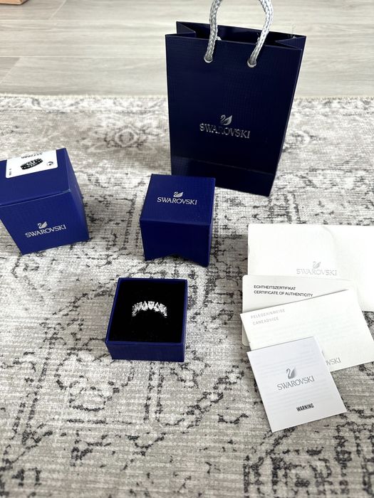 Inel Swarovski vittore tăietură dropcut lacrima nou mărime 52 sau 58