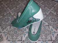 Свежи обувчици в зелен цвят естествена кожа