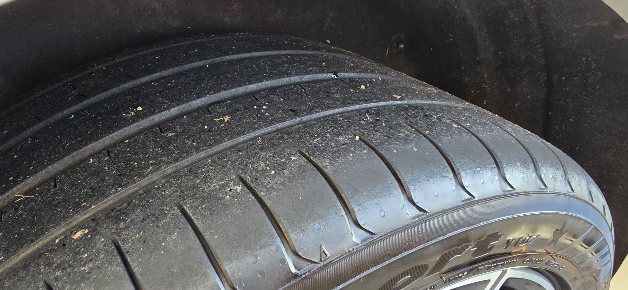 Спорт пакет 315/35R21, 275/40R21