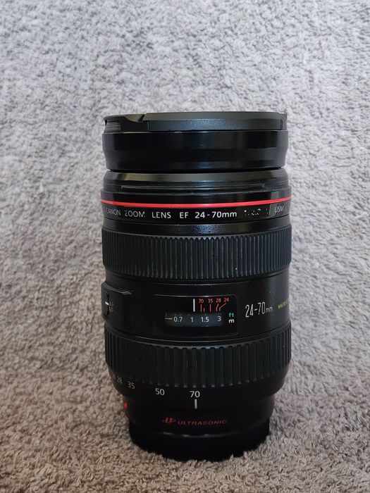 CANON  EF 24-70mm F 2.8 1 поколения