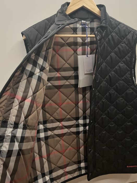 Burberry — елече