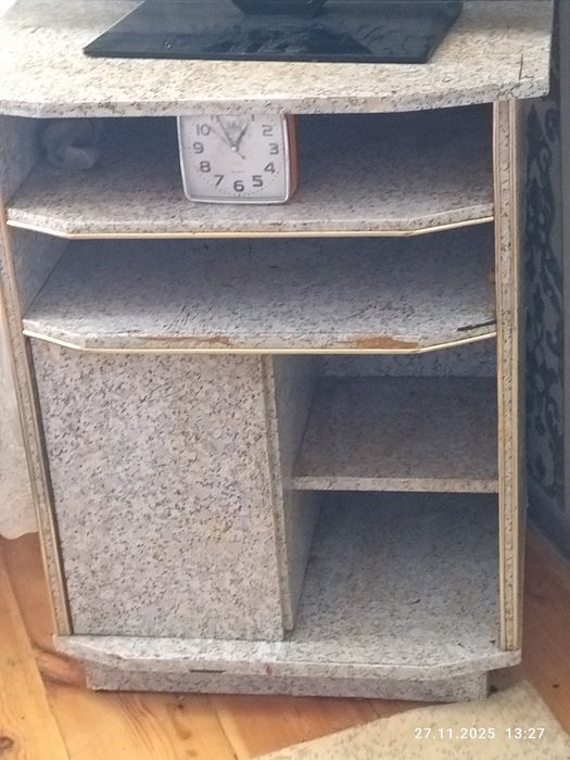 2трюма.1спальный.1тв подставка