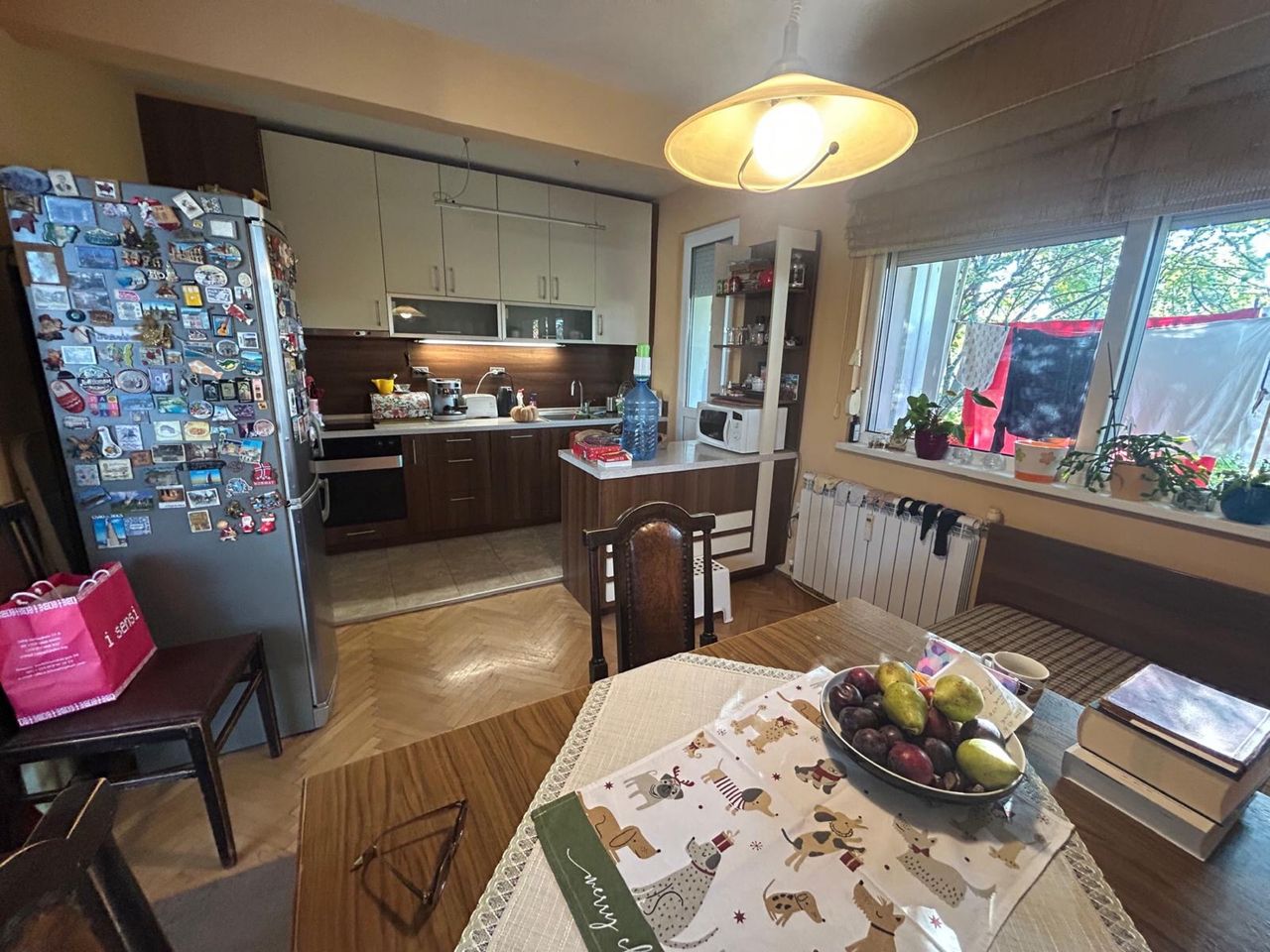 Продава се Тристаен апартамент в Плевен, Идеален център - 110 кв.м за 1864 €/кв.м - Снимка #6