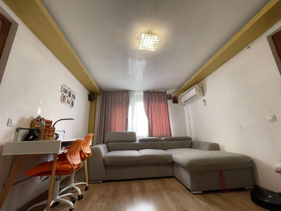 Vand apartament Micro 19