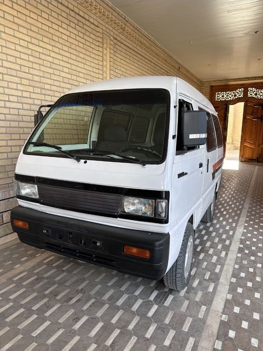 Damas Sotiladi 1999yil